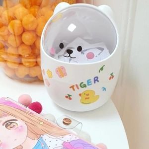 🥰CUTE BEAR DESKTOP BIN MINI STORAGE ORGANIZER WITH LID WHITE